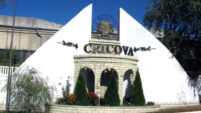 Combinatul Cricova, distins cu Premiul Mare pentru merite deosebite în domeniul vitivinicol
