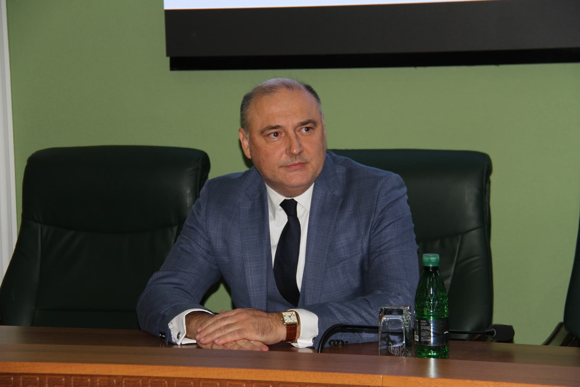 Experiența României de aderare la UE, explicată de profesorul român Răzvan Cotovelea pentru studenții de la USM