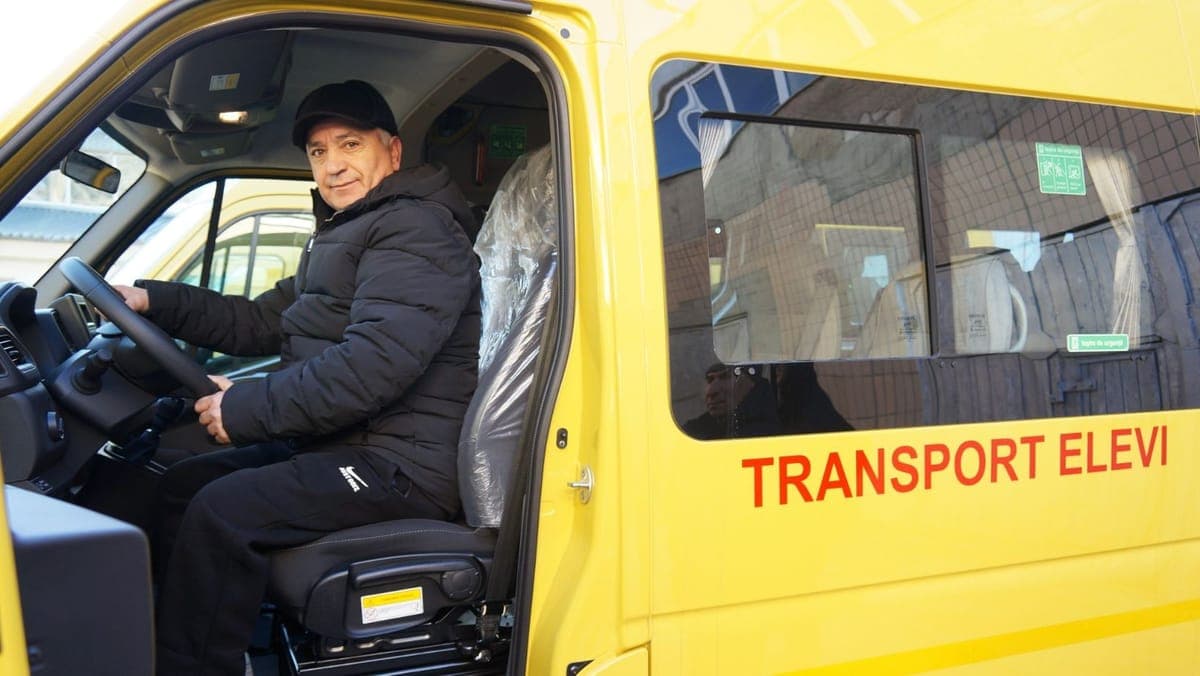 Toate autobuzele școlare au fost echipate cu dispozitive GPS
