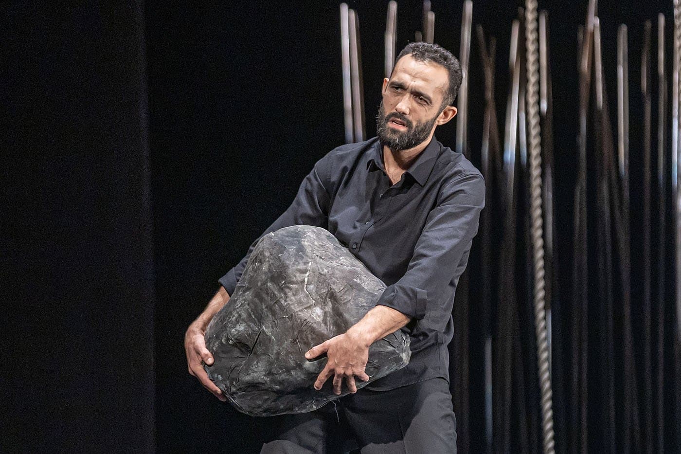 „Patimile după Iov”, premieră la Teatrul M. Eminescu