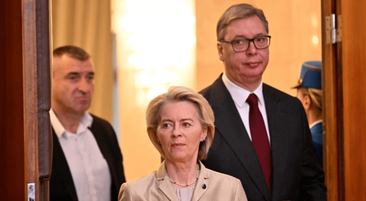 Președintele Serbiei confirmă implicarea rușilor în tabăra tactico-militară pentru moldoveni din Serbia