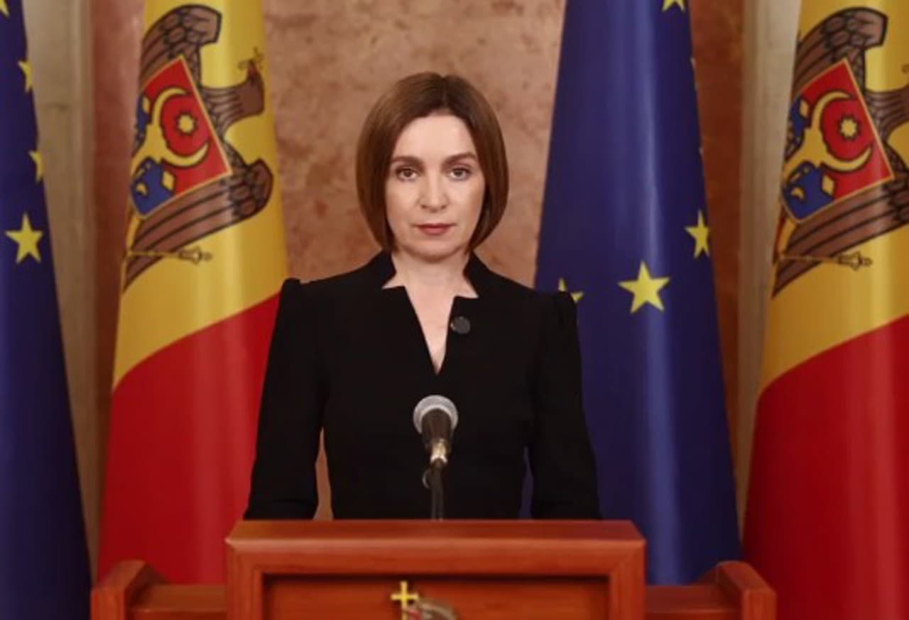 Maia Sandu l-a sunat personal pe Alexandru Munteanu pentru a-i propune fotoliul de premier: E cea mai potrivită candidatură