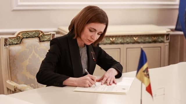 DOC // Ședința de constituire a noului Legislativ va avea loc pe 22 octombrie. Decretul, semnat de Maia Sandu