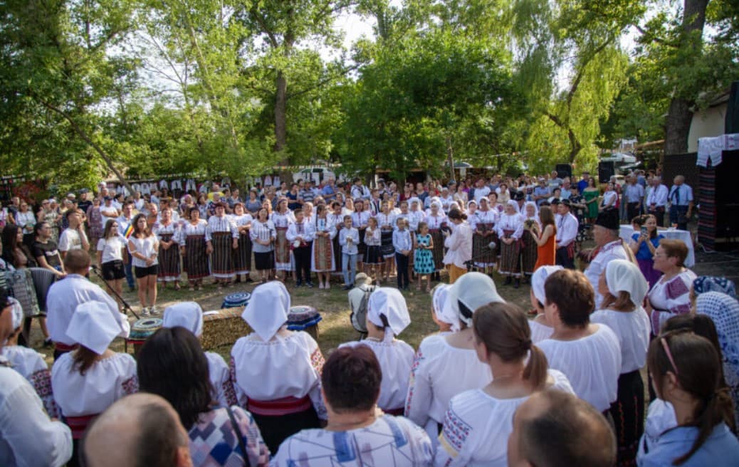 Festivalul comunitar „Școală Veche – Timpuri Noi" revine la Suhuluceni