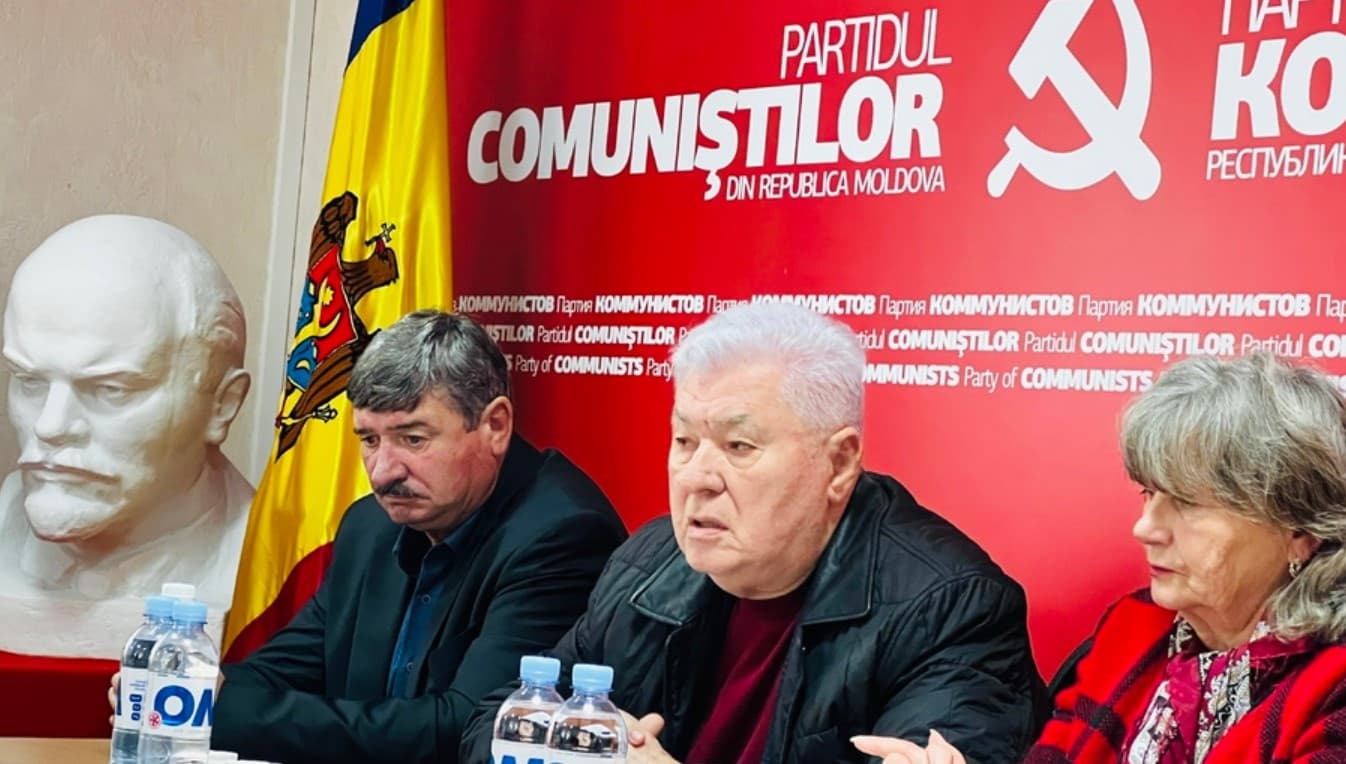 Decizia PCRM: Fără fracțiune comună cu Dodon și Tarlev