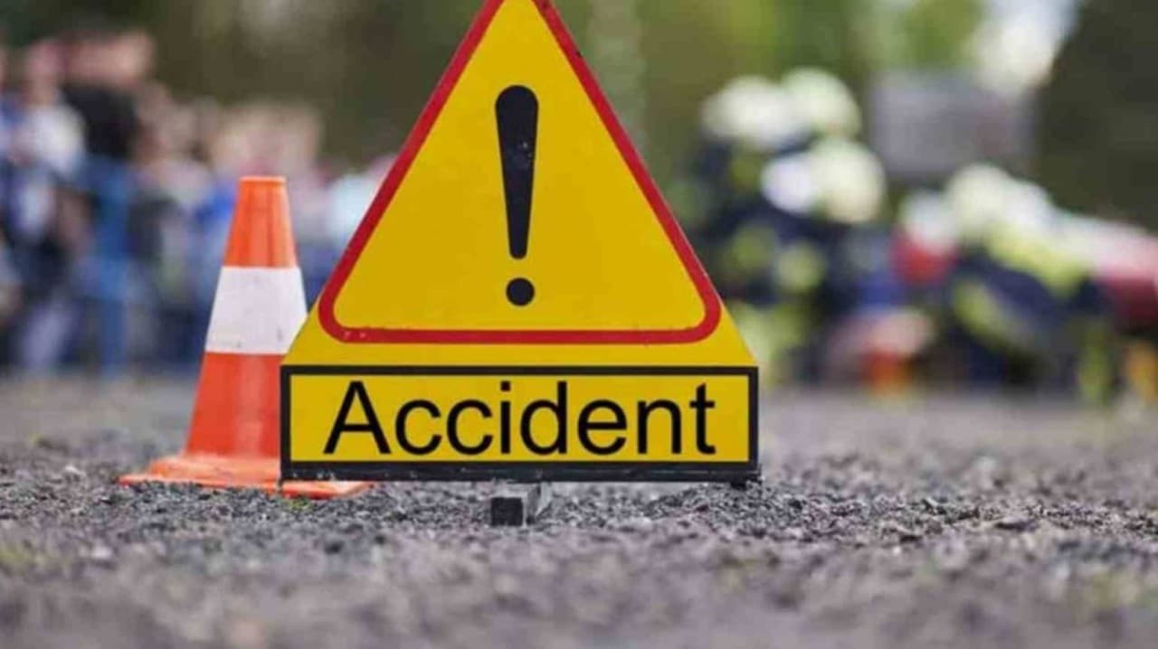 Accident mortal la Căbăiești. Un tânăr fără permis și-a pierdut viața după ce a intrat cu motocicleta într-un gard