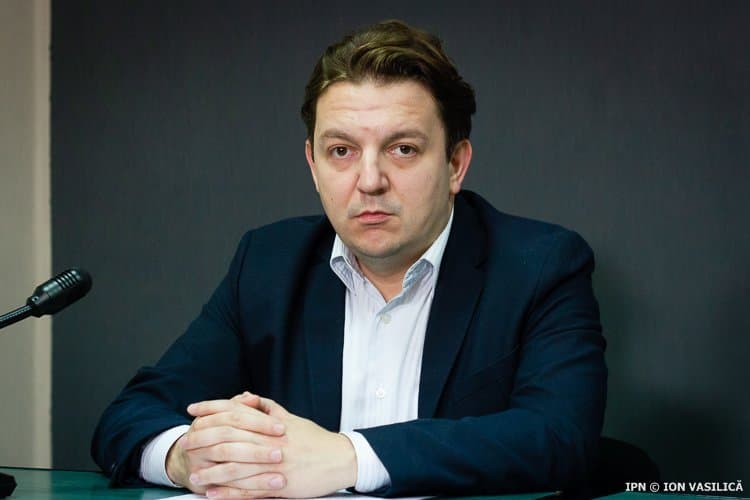 Expert: PAS trebuie să mai lucreze la capitolul democrație internă