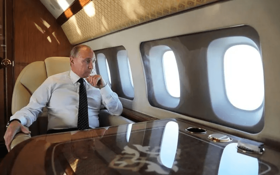 Polonia afirmă că Rusia știe ce se va întâmpla dacă Putin va încerca să ajungă prin spațiul ei aerian la Budapesta