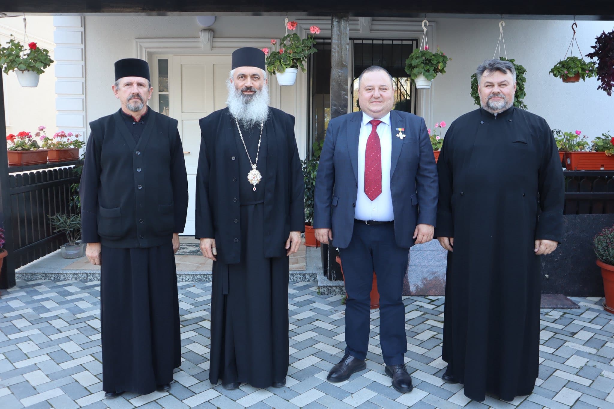 FOTO // Episcopia de Bălți a Mitropoliei Basarabiei, dotată cu echipamente IT printr-un proiect finanțat de DRRM