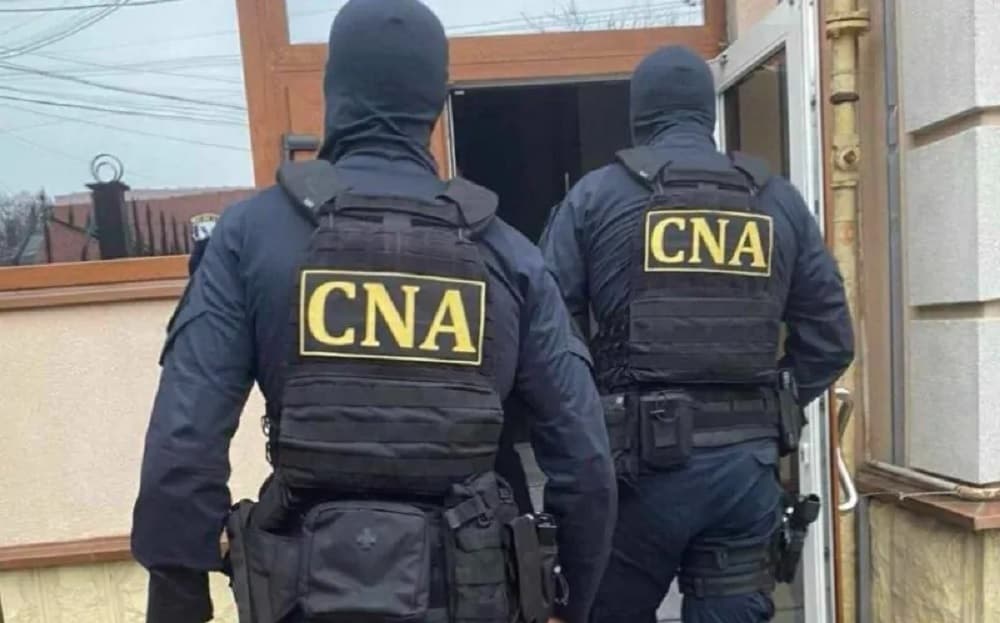 Angajați ai Administrației Penitenciarelor, vizați de percheziții în ancheta amnistiei