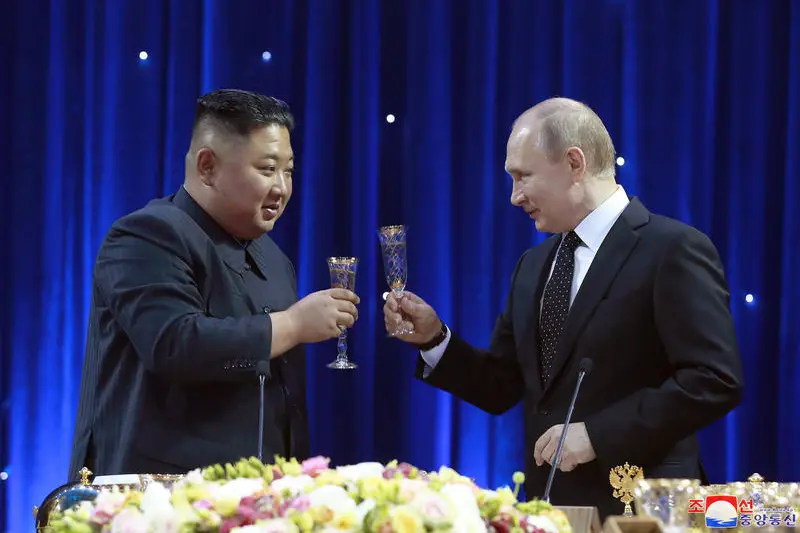 „Totul merge conform planului”. Mesajul lui Vladimir Putin pentru Kim Jong Un, în timpul discuției cu ministrul nord-coreean de externe