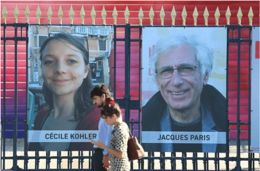 Francezii Cécile Kohler şi Jacques Paris, încarceraţi în Iran de 1.277 de zile, din mai 2022, „au ieşit din închisoare”, anunţă Macron