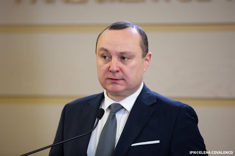Socialiștii ”fredonează” retorica Moscovei. Batrîncea: Vom ataca juridic denunțarea Acordului cu Rusia privind centrele culturale