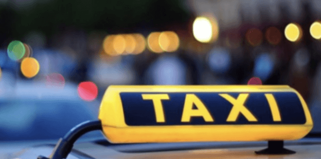Taximetriști ilegali, sancționați cu amenzi de peste 28 de mii de lei în Chișinău