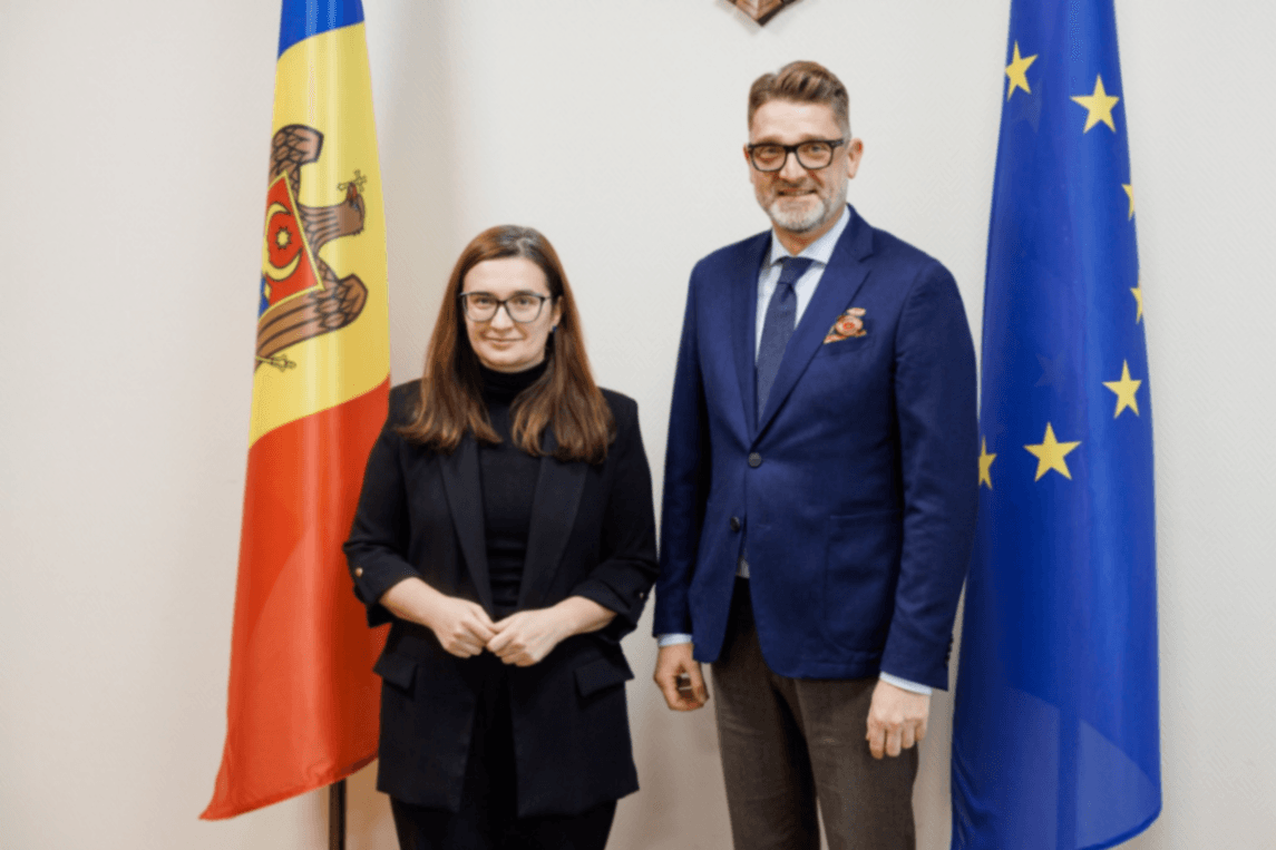 Ambasadorul României, Cristian-Leon Țurcanu, a discutat cu vicepremierul Cristina Gherasimov despre parcursul de aderare a R. Moldova la UE