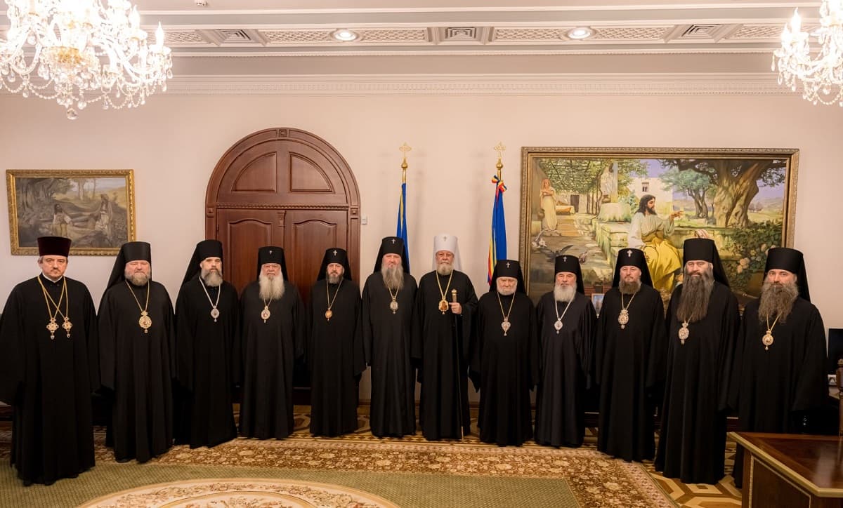 Se roagă la slujbe pentru patriarhul lui Putin, dar spune că nu este „Biserică Rusă”. Mitropolia Moldovei: Suntem liberi și independenți