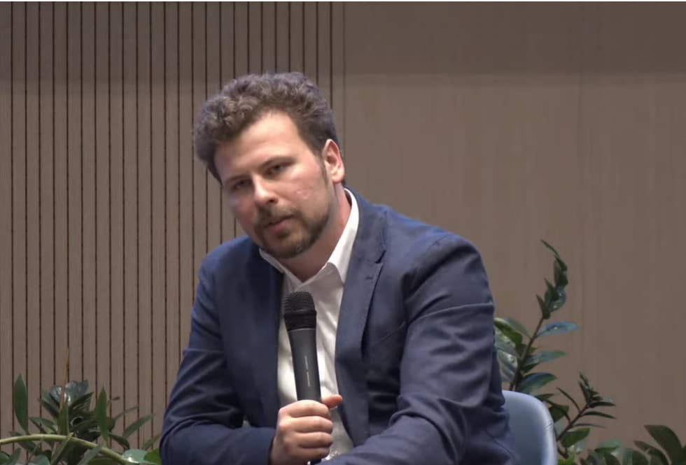 Confesiuni de la Dan Perciun: Am ajuns să recunoaștem că avem discipline la care nu știm să facem manuale