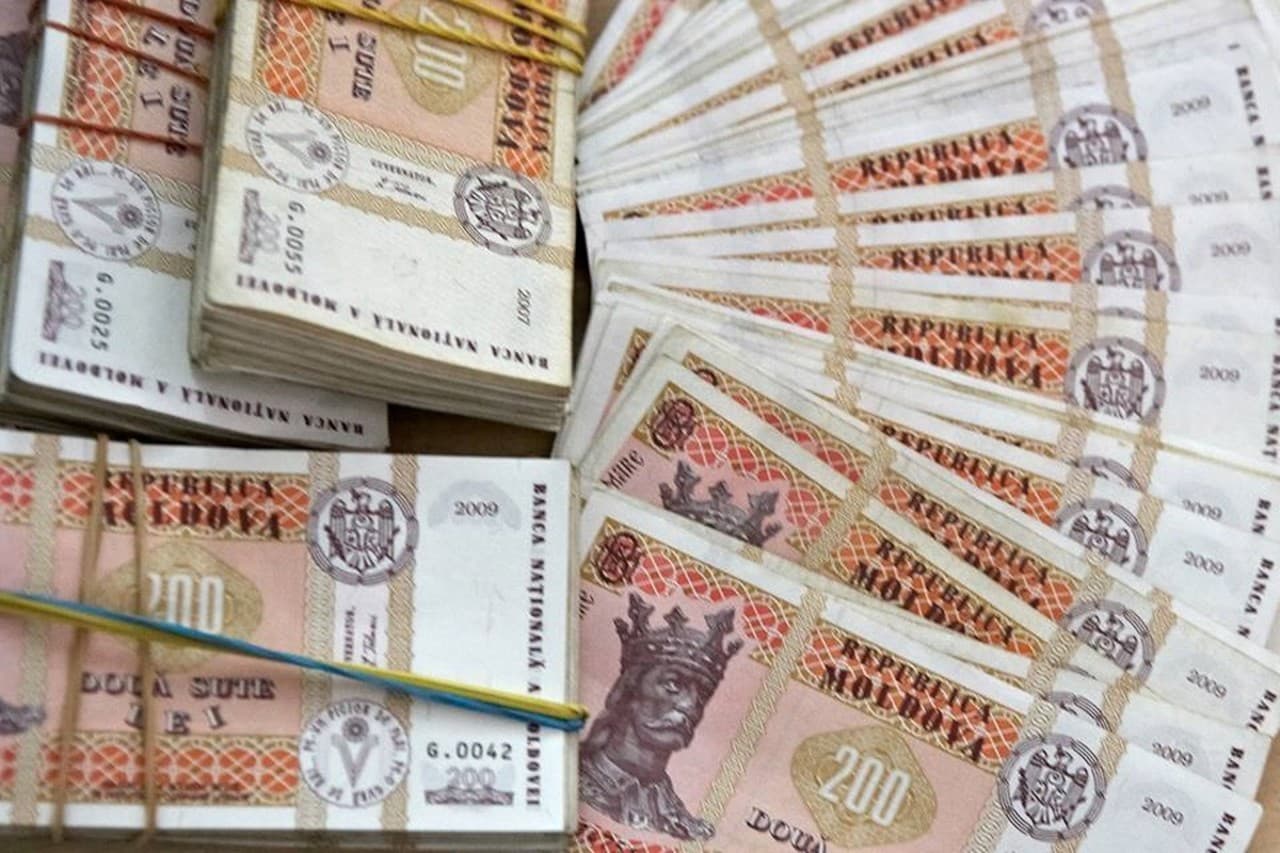 Guvernul rectifică bugetul pentru salarii, asigurări sociale și suport persoanelor vulnerabile