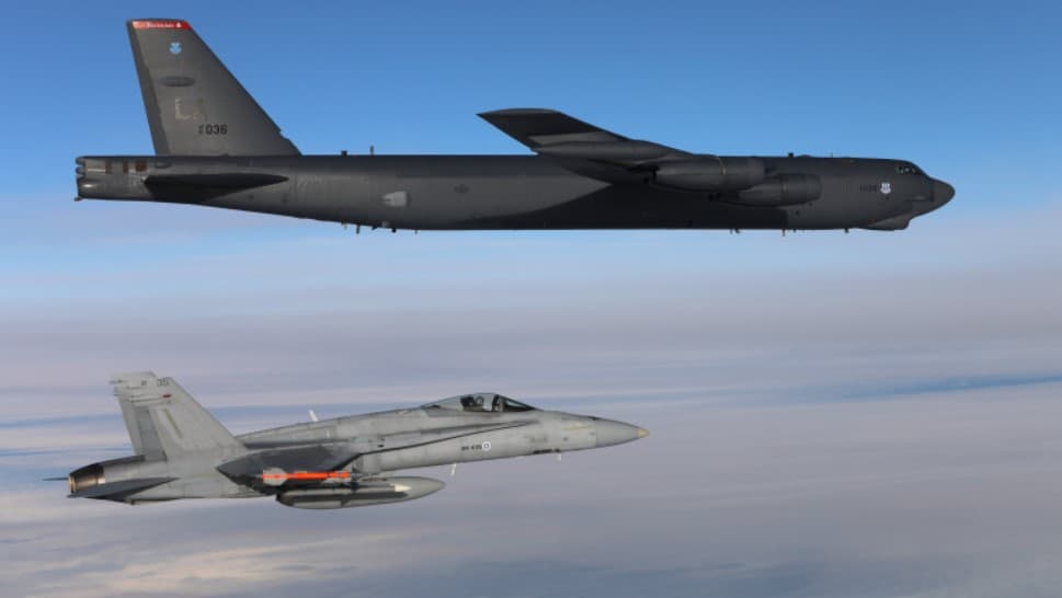 Bombardier american B-52H a simulat atacuri în apropierea graniței Rusiei, în timpul unui exercițiu deasupra Finlandei
