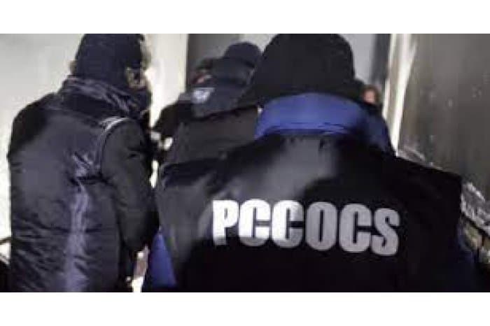 Camionul cu armament, oprit la vama Albița // Doi bărbați au fost reținuți de oamenii legii