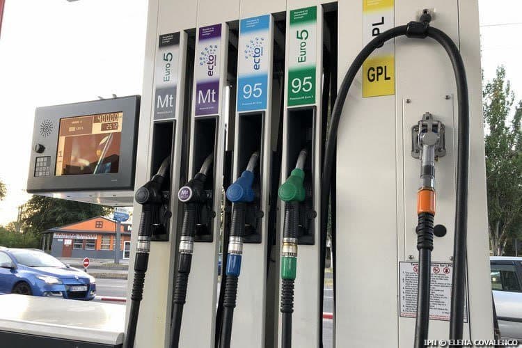 ANRE raportează creștere pe piața carburanților. Motorina domină vânzările