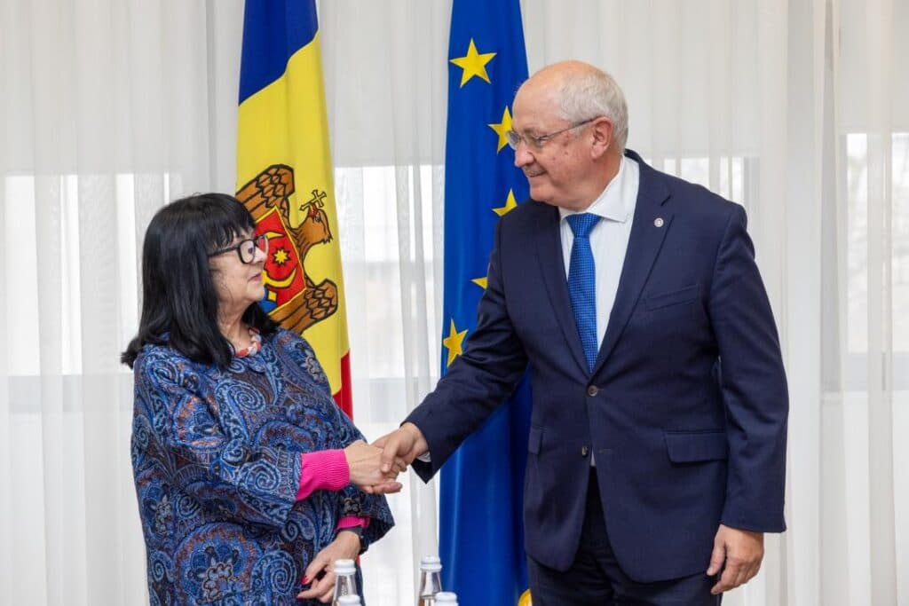 Contractul Energocom-Bulgartransgaz, discutat de prim-ministru cu ambasadorul Bulgariei