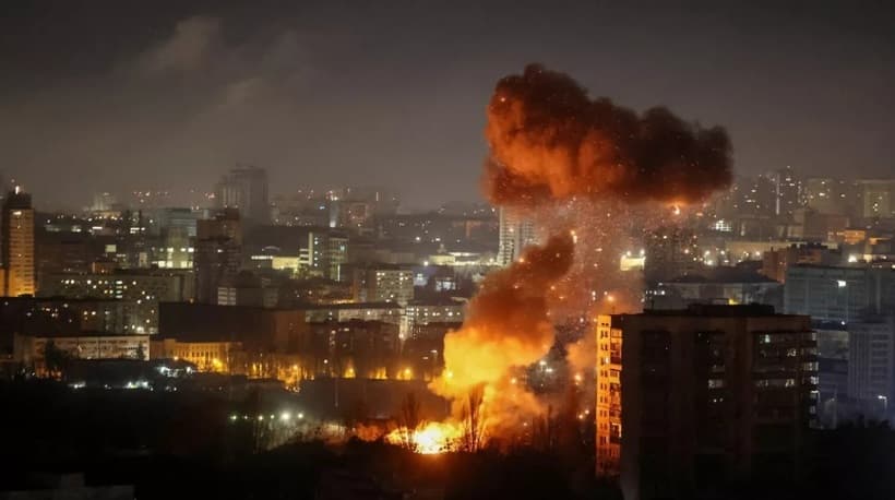 Ucraina // Un mort şi 11 răniţi într-un atac cu drone lângă Kiev