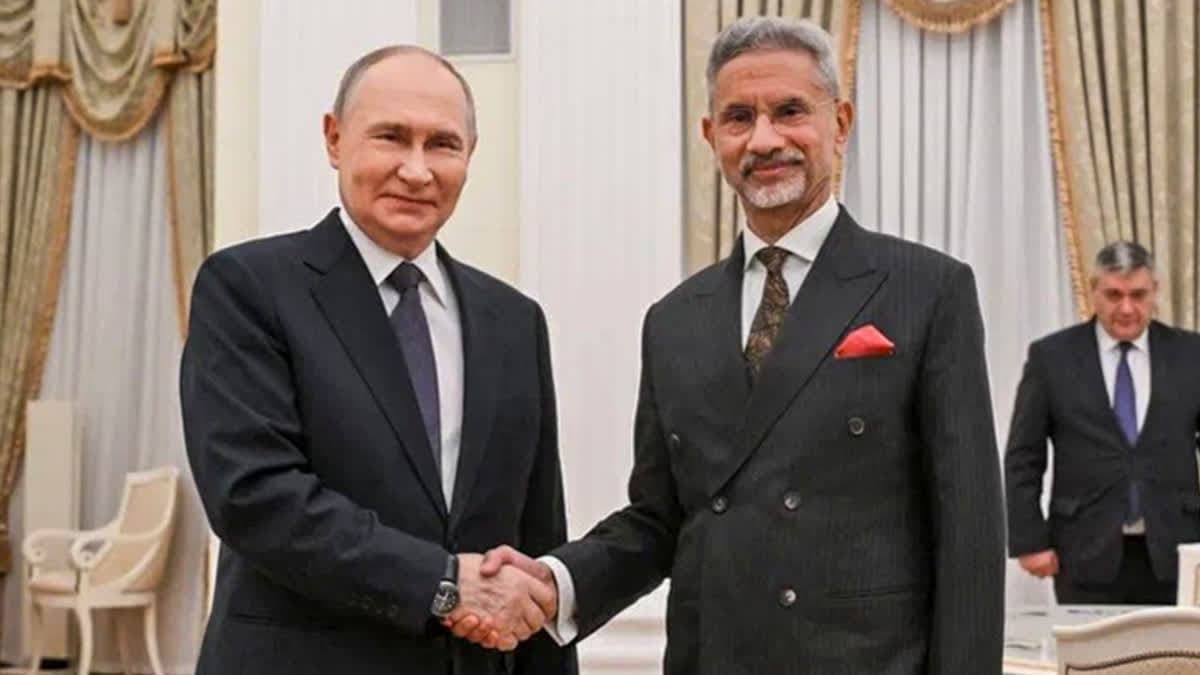 India insistă asupra încetării ostilităților în Ucraina înainte de vizita lui Putin la New Delhi