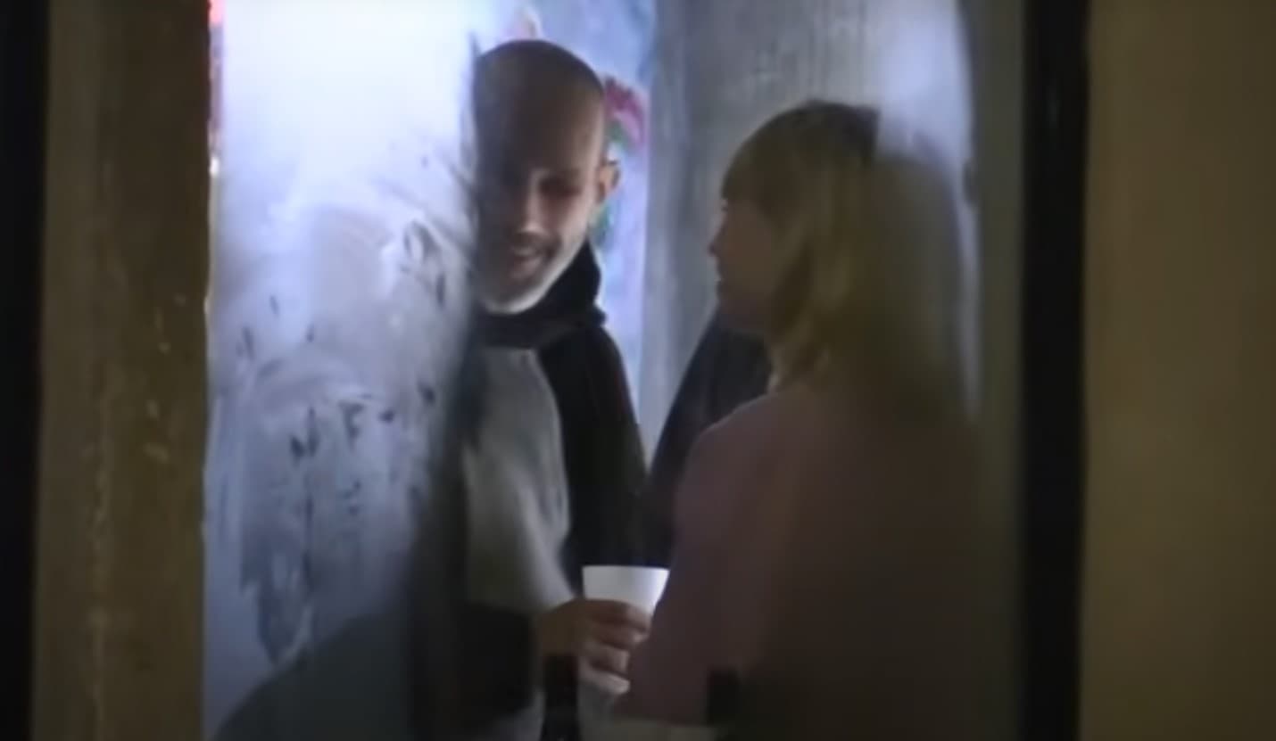 Un jurnalist ucrainean a confruntat-o la Paris pe Elizaveta Krivonogih, presupusa fiică nelegitimă a lui Vladimir Putin