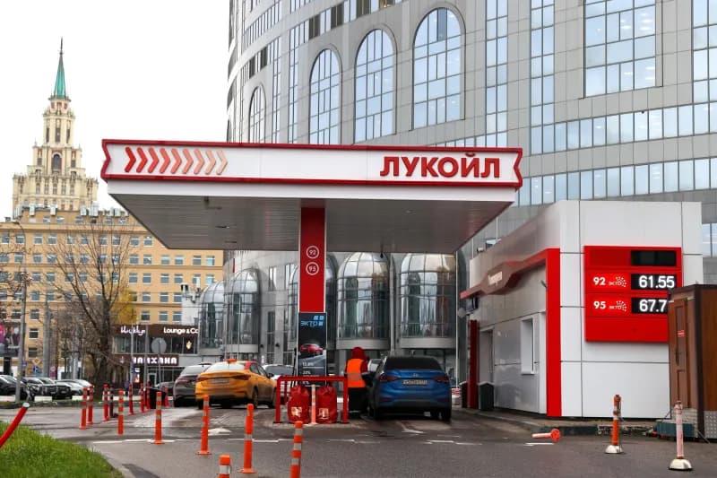SUA ridică parțial sancțiunile impuse gigantului rus Lukoil. Derogarea este valabilă aproape cinci luni