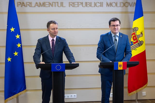 Comitetul Parlamentar Moldova-UE cere deschiderea negocierilor la următoarea ședință a Consiliului European