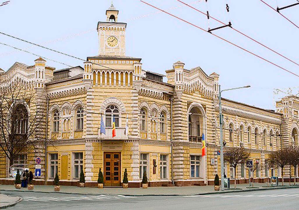 Primăria Chișinău a adjudecat nouă spații, cu chirii totale de 500 000 de lei