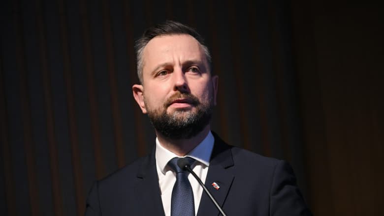 „E timpul ca Europa să se reînarmeze: trebuie să creăm o bancă pentru bombe”, îndeamnă ministrul polonez al Apărării