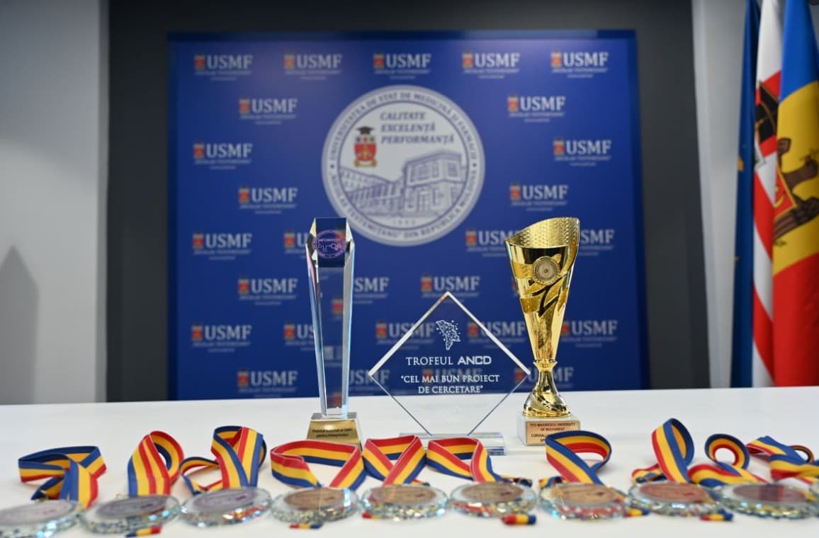 Inovațiile medicale de la USMF, premiate la cel mai mare salon de inventică din R. Moldova