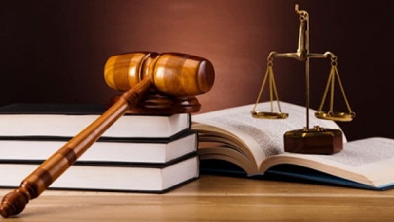 Escrocherie cu automobile din UE // Un individ, trimis pe banca acuzaților după ce a lăsat zeci de persoane fără 2,5 milioane lei