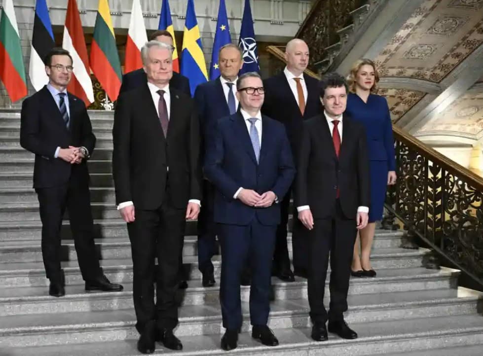 „Rusia este cea mai semnificativă amenințare directă la adresa păcii”. Opt țări de pe flancul estic, inclusiv România, lansează un avertisment sumbru și un apel la apărare