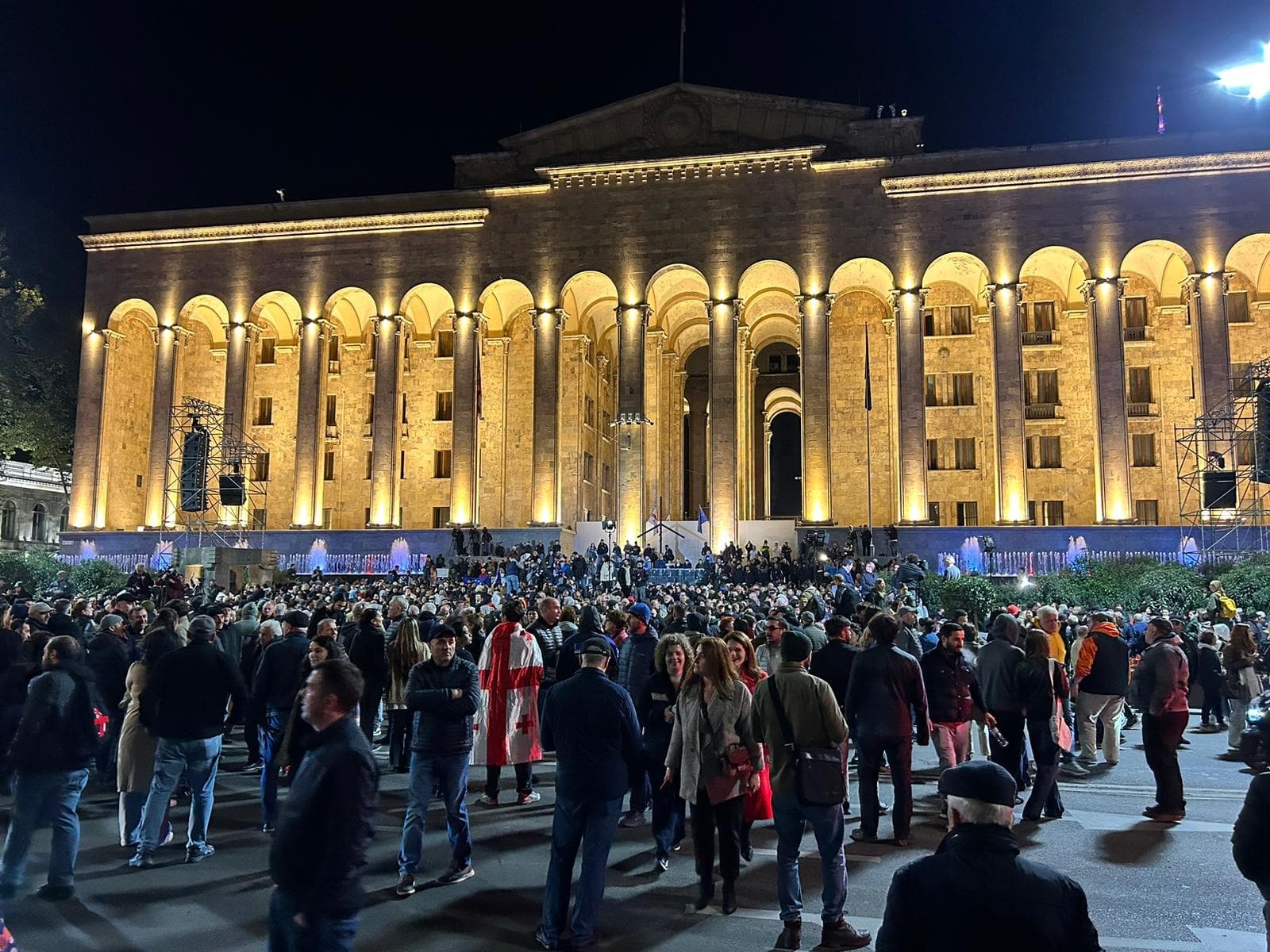 Georgia interzice cetățenilor săi să voteze din afara țării
