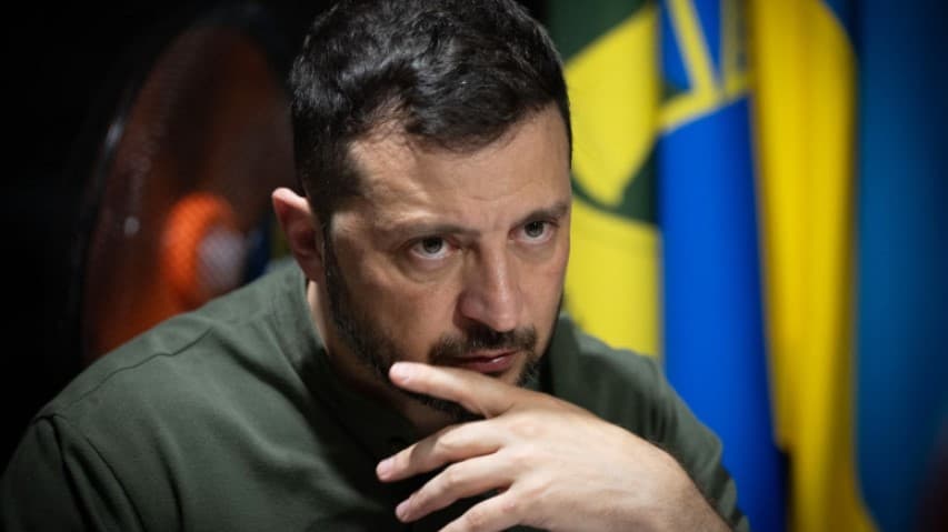 Cele trei puncte nevralgice din negocierile de pace. Zelenski anunță că-și trimite echipa să discute iar cu oamenii lui Trump