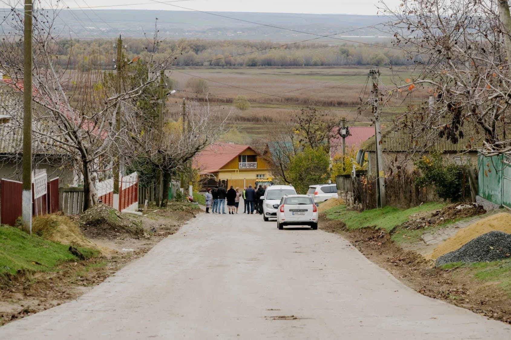 Satul Vadul lui Isac - drum reabilitat și acces la apă potabilă pentru localnici