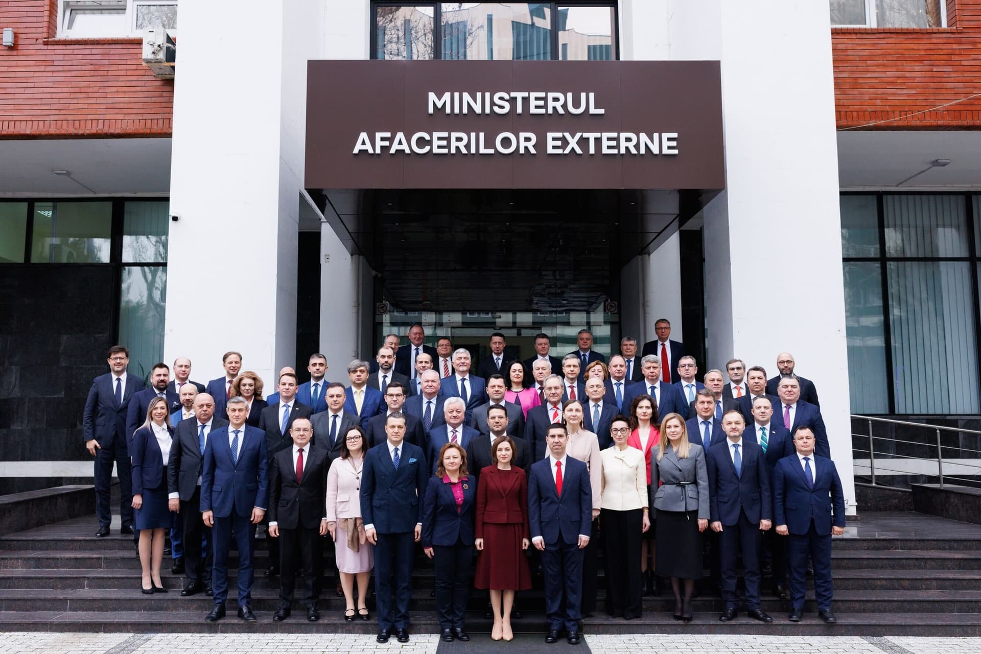 Principalele direcții ale politicii externe pentru anul viitor, discutate de Maia Sandu cu ambasadorii R. Moldova