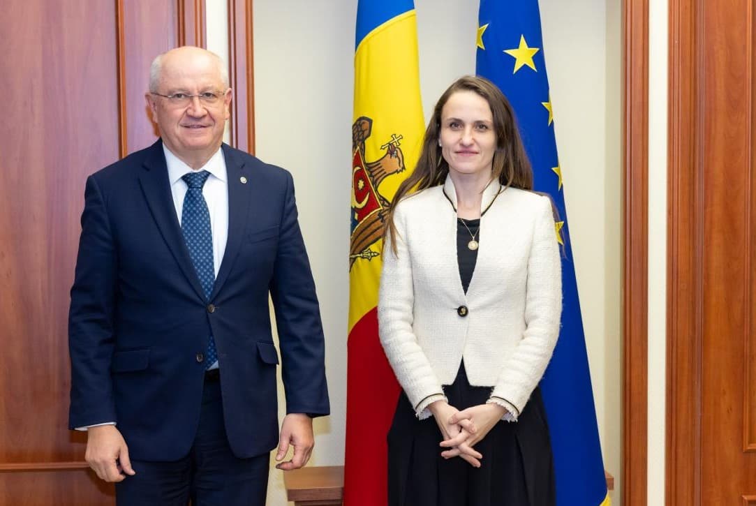 Alexandru Munteanu, întrevedere cu Oana Țoiu: Contăm în continuare pe sprijinul și solidaritatea României în parcursul european al R. Moldova