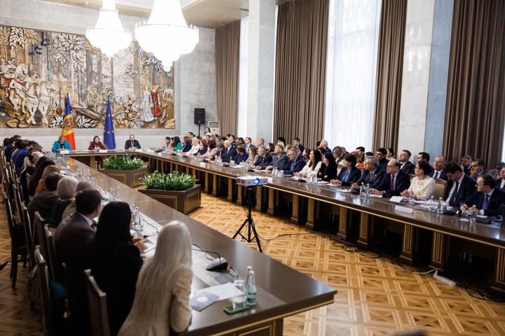 Reintegrarea cetățenilor reveniți acasă, discutată de Maia Sandu cu reprezentanții Diasporei