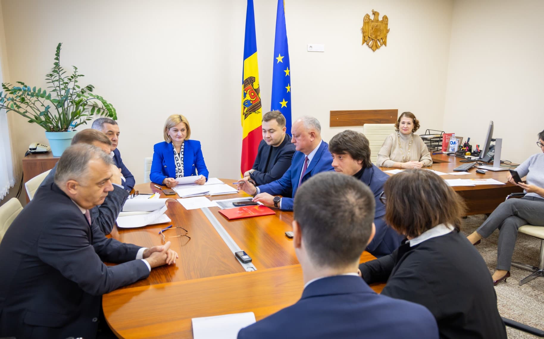 CONFIRMAT // Mihai Mîțu pleacă ambasador în România, iar Victor Chirilă – în Ucraina