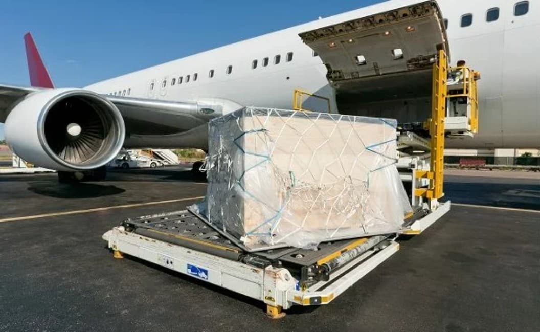 Bărbat arestat pentru spionaj în favoarea Rusiei, după un presupus complot cu explozibili asupra transporturilor de mărfuri din Germania