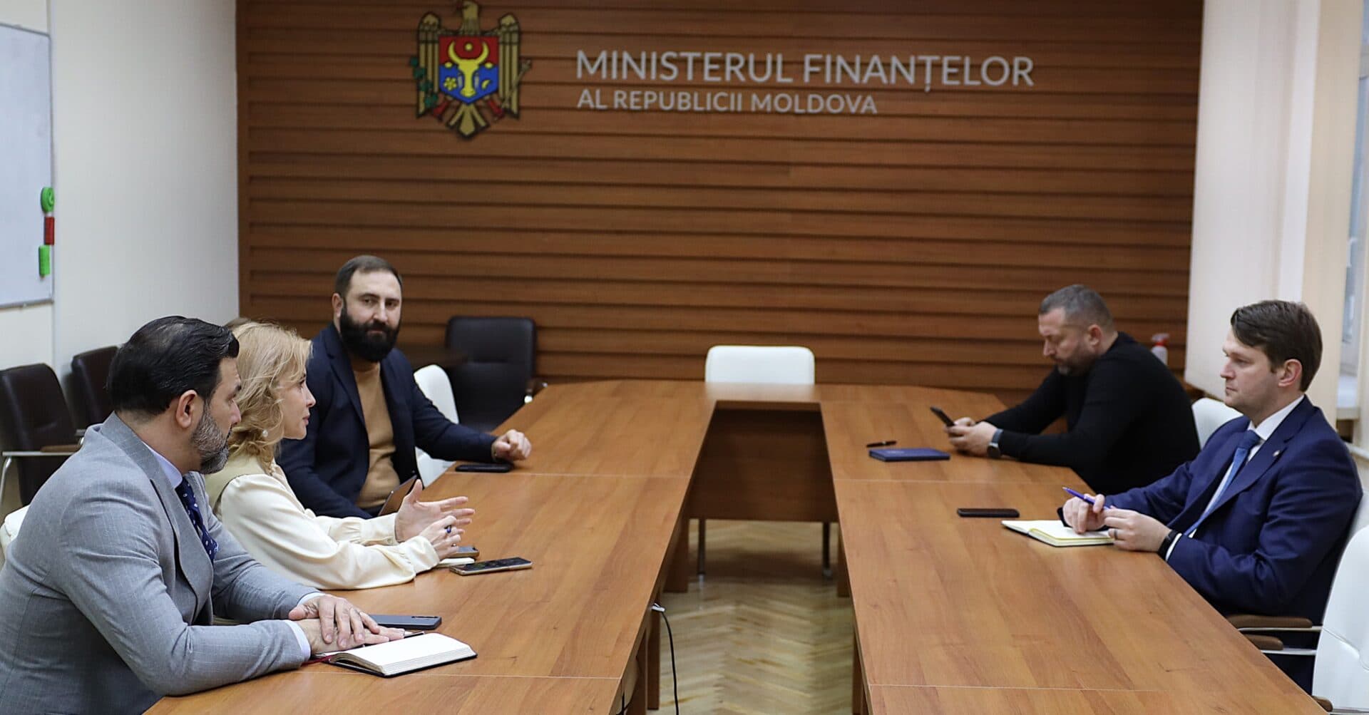 Consolidarea cadrului fiscal, abordată de Ministerul Finanțelor cu asociații de business