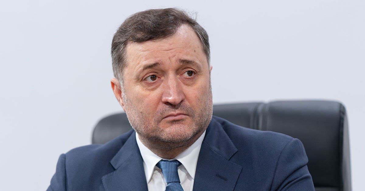 Ministrul Justiției: Vlad Filat ar putea executa pedeapsa cu închisoarea în R. Moldova, dacă acest lucru va fi cerut de autoritățile franceze