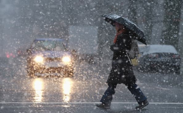 Ultimele zile din an aduc ger și ninsori slabe. Se încălzește după Revelion