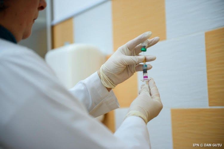 S-a încheiat campania de vaccinare antigripală. ANSP raportează 240 000 de seruri administrate