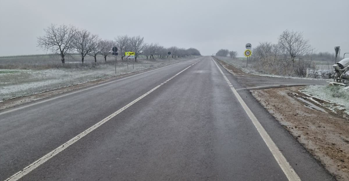Drumarii, la datorie pe străzile din centrul și nordul R. Moldova. 10 tone de sare, împrăștiate pe carosabil