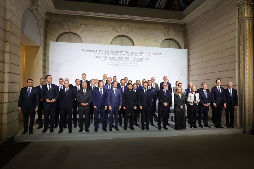 Parisul, Londra şi Kievul semnează o declaraţie de intenţie pentru desfăşurarea unei forţe multinaţionale după intrarea în vigoare a unui armistiţiu în Ucraina